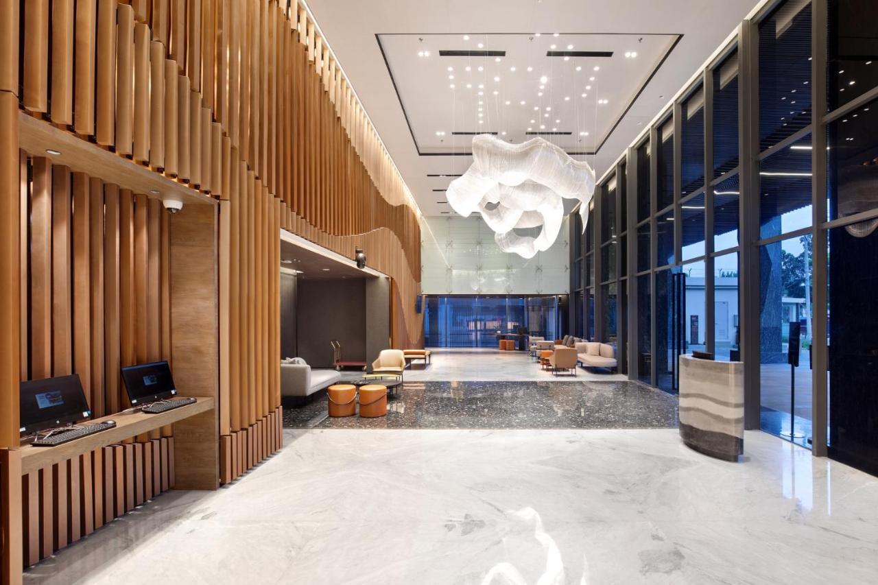 Hotel Aruss Semarang Buitenkant foto